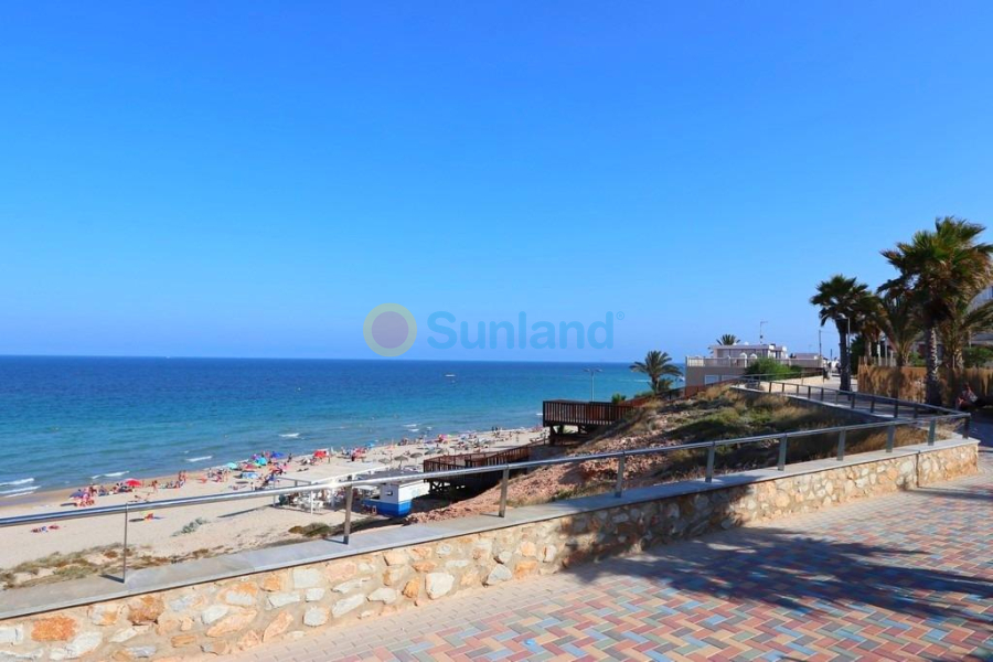 Resale - Apartment - Orihuela costa - Mil Palmeras