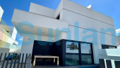 Resale - Villa - Dolores - 