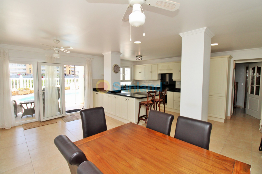 Вторичка - Bилла - Villamartin - Los Dolses