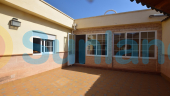 Resale - Townhouse - Los Montesinos