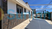 Resale - Villa - Torrevieja - 