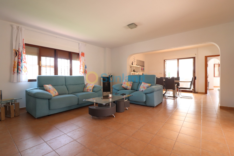 Resale - Villa - Formentera del Segura - Euroroda