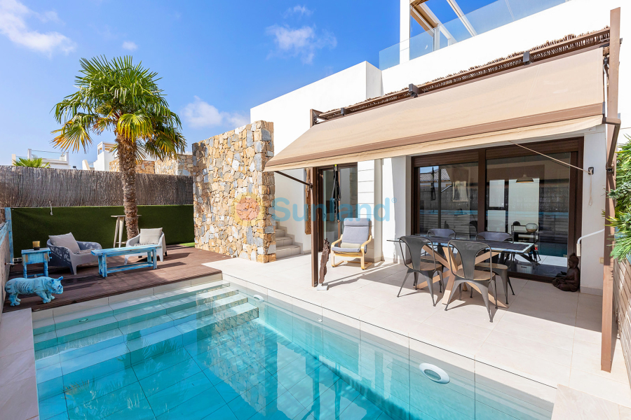 Resale - Villa - Orihuela Costa - Lomas De Cabo Roig