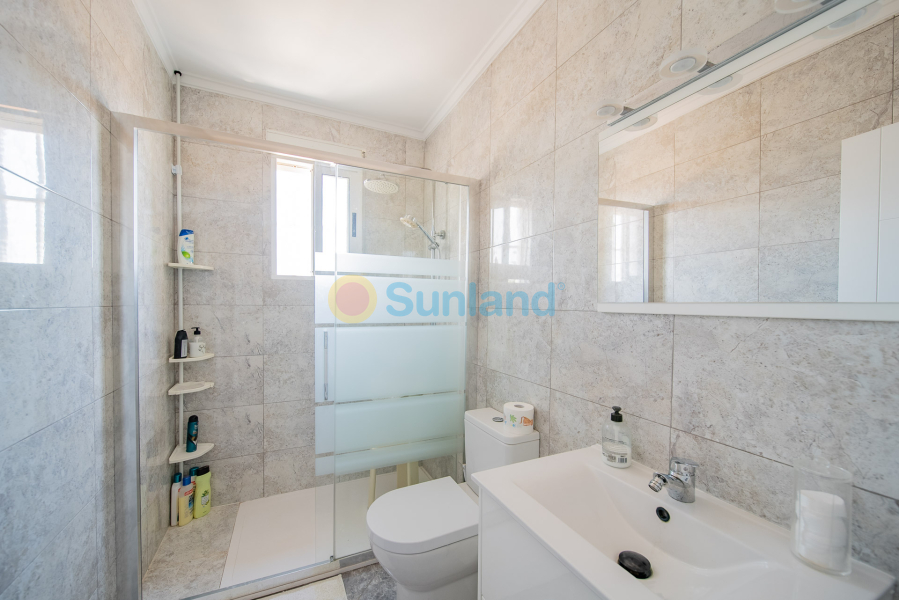 Brukte eiendommer - Villa - Orihuela Costa - La Florida