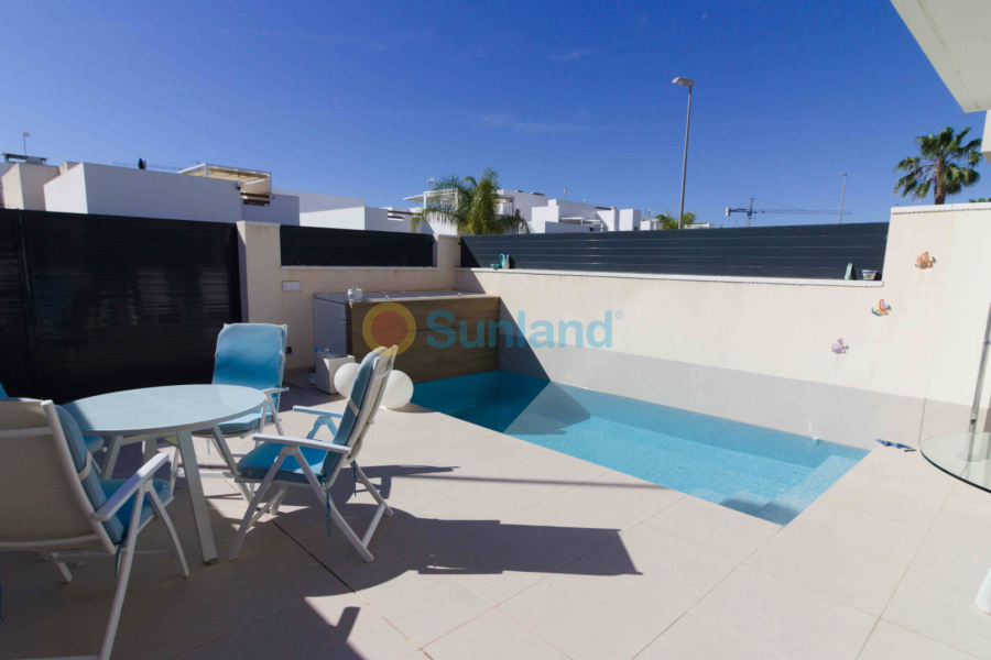 Resale - V - Benijofar