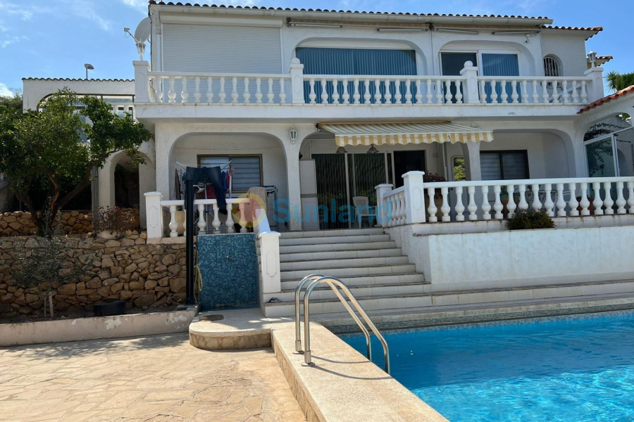 Använda fastigheter - Villa - La Nucía - Monte Bello