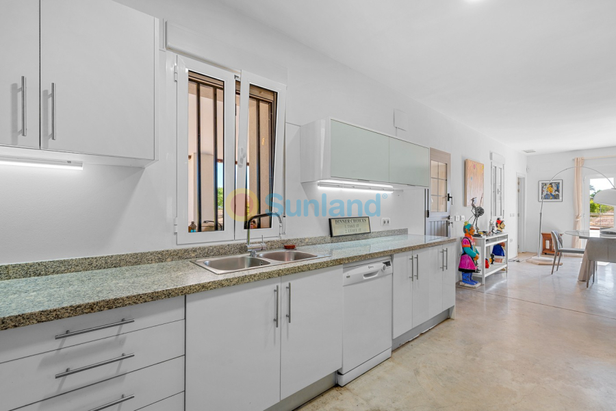 Resale - Country estate - Elche/Elx