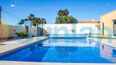 Segunda mano - Chalet - Torrevieja - La Siesta