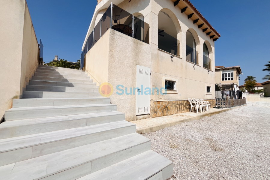 Resale - V - San Miguel De Salinas