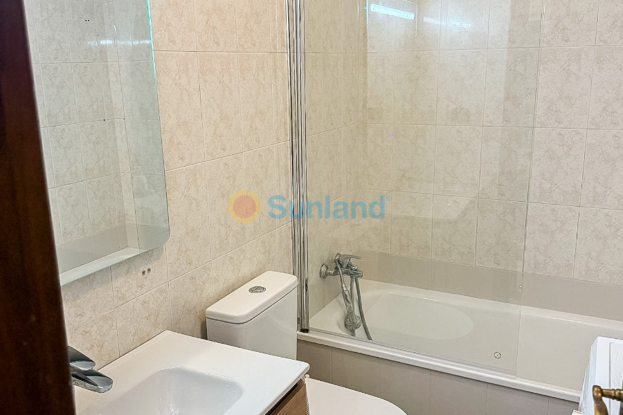 Resale - Apartment - Torrevieja - La Mata