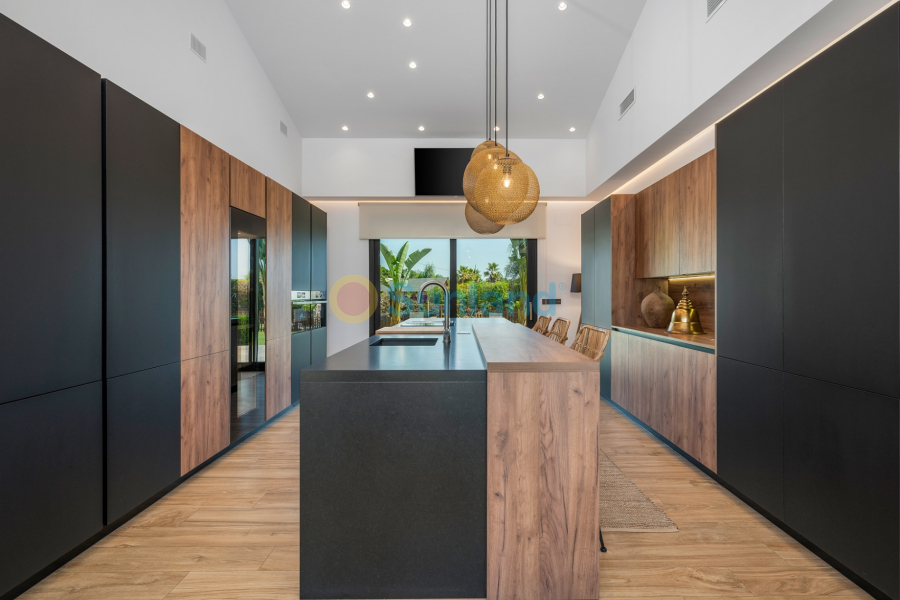 Resale - Villa - Elche/Elx