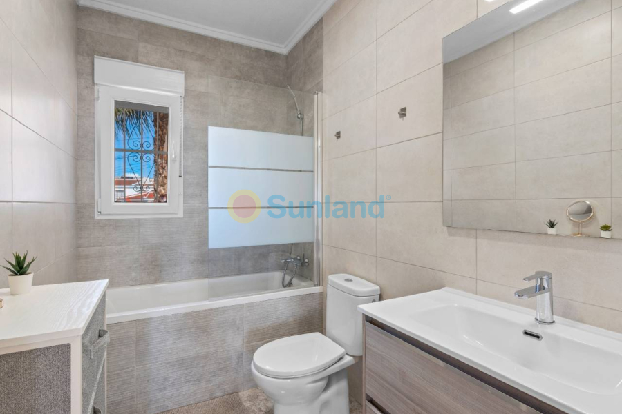 Resale - Villa - Ciudad Quesada