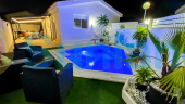 Resale - Villa - Torrevieja - 