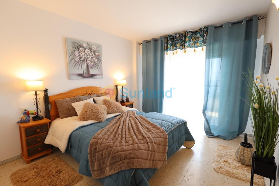 Resale - Apartment - ALICANTE - Barrio Obrero