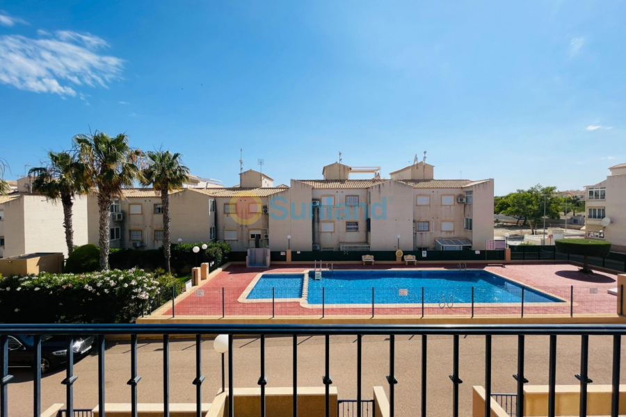 Resale - Apartment - Punta Prima