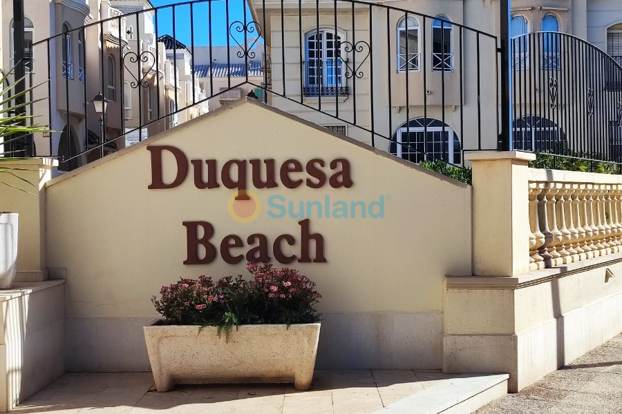 Resale - Apartment - Torrevieja