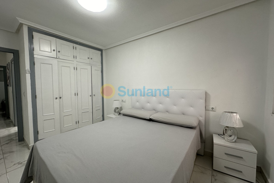 Resale - A - Torrevieja