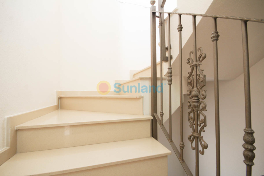 Resale - V - La Zenia