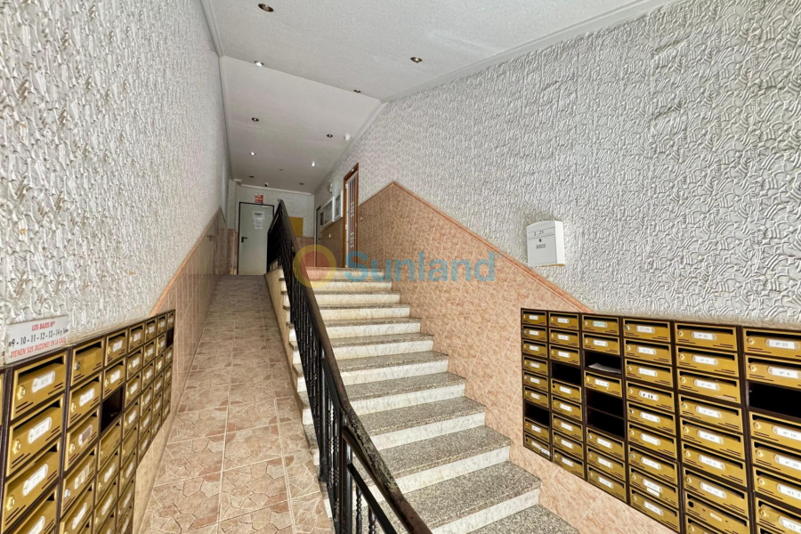 Resale - P - Torrevieja - Centro