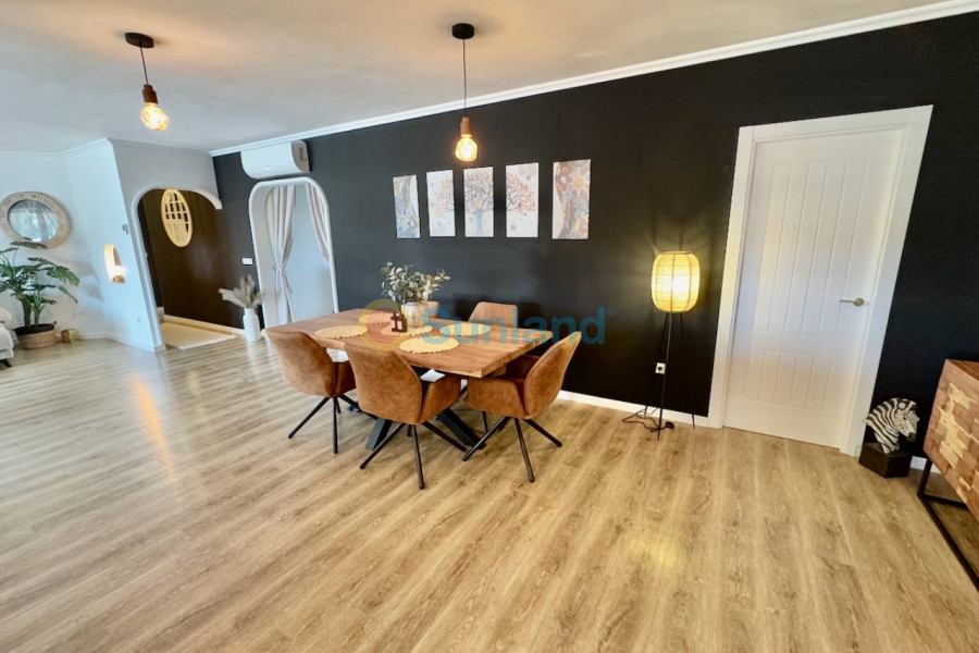 Resale - Villa - Rojales