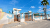 Resale - Villa - Orihuela - Vistabella Golf