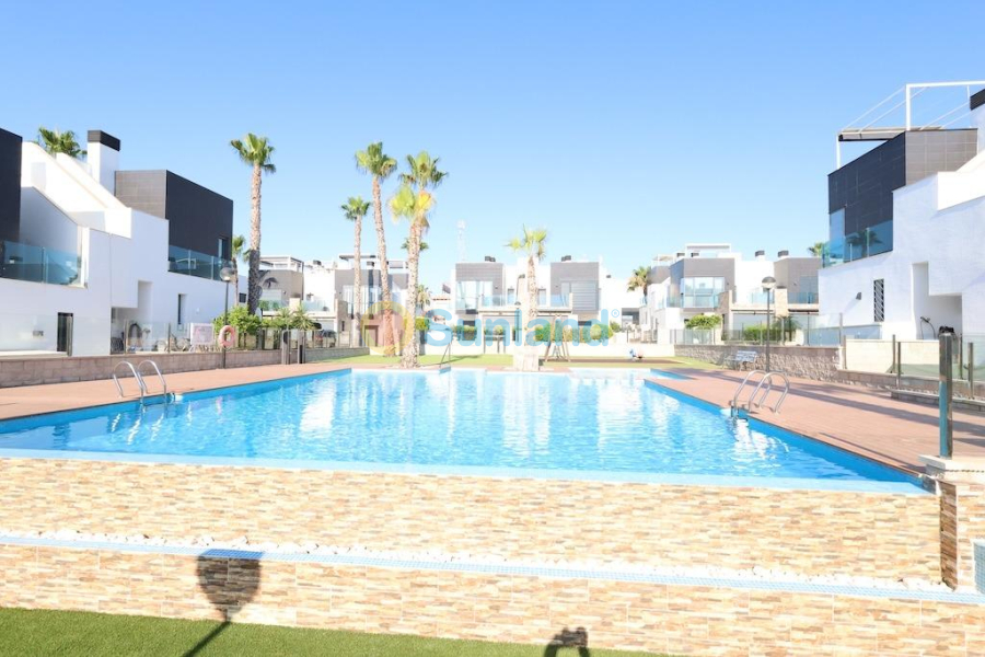 Använda fastigheter - S - Orihuela Costa - Lomas de Cabo Roig-Los Dolses