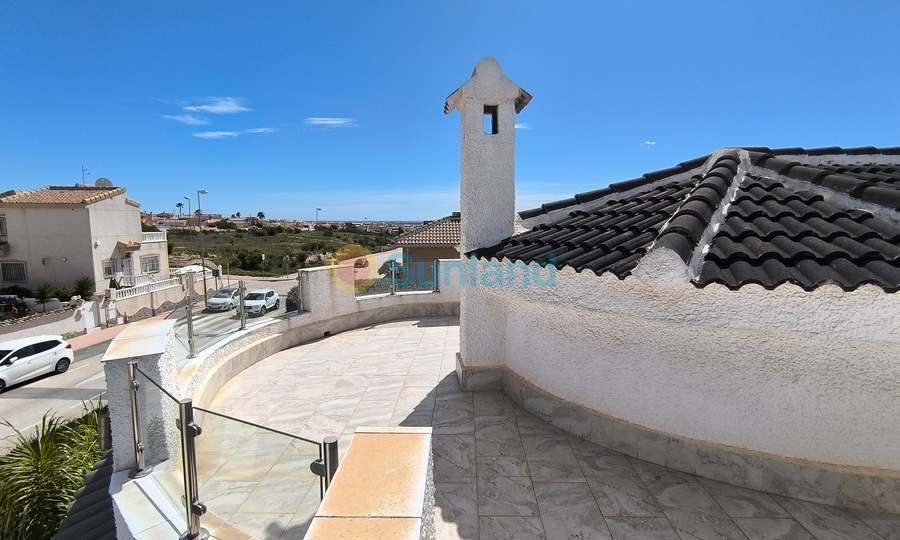Resale - Detached Villa - Ciudad Quesada - Airstrip