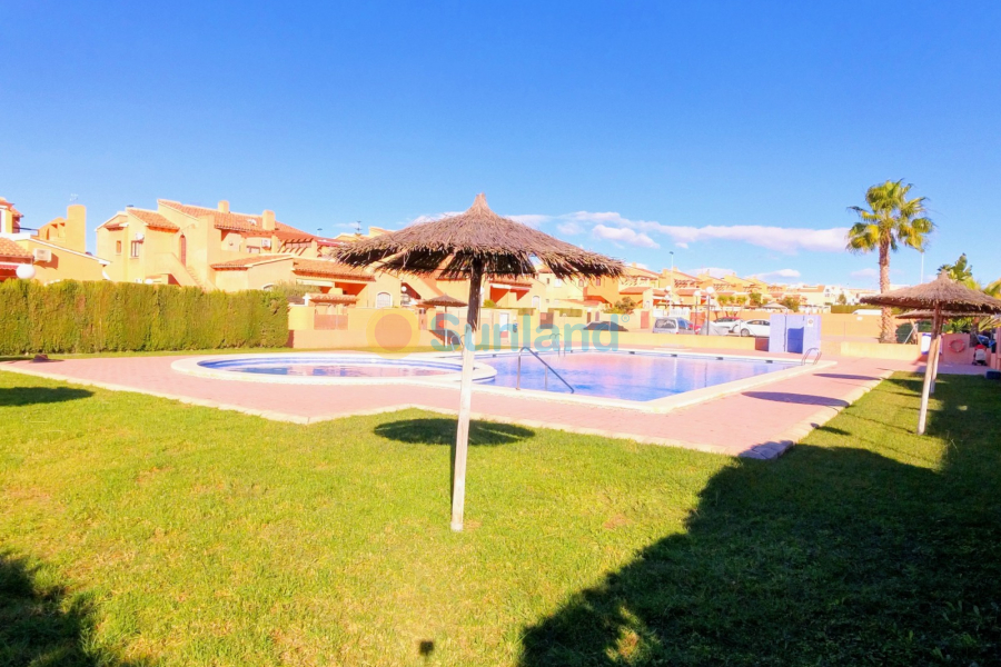 Resale - Apartment - Torrevieja - 