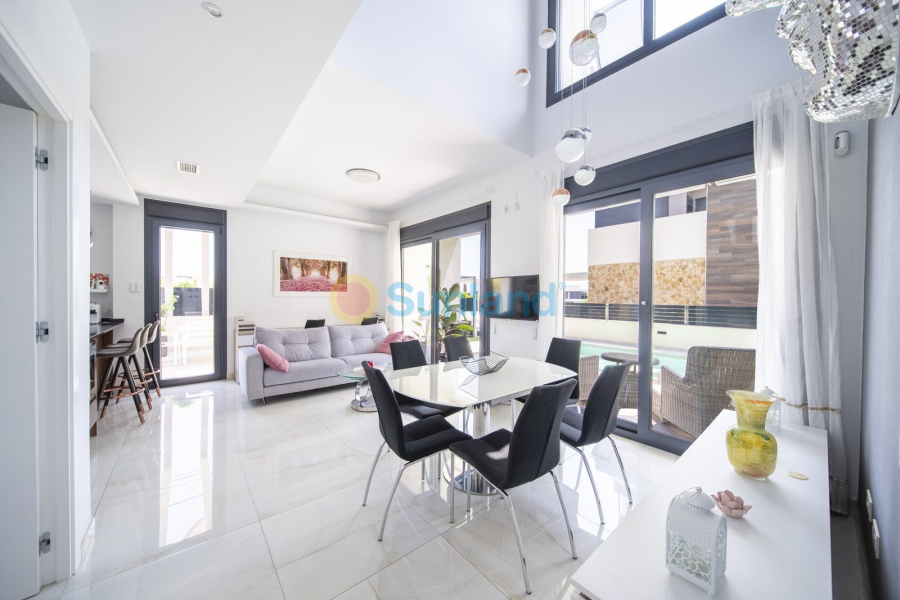 Resale - Villa - Orihuela Costa - Lomas De Cabo Roig