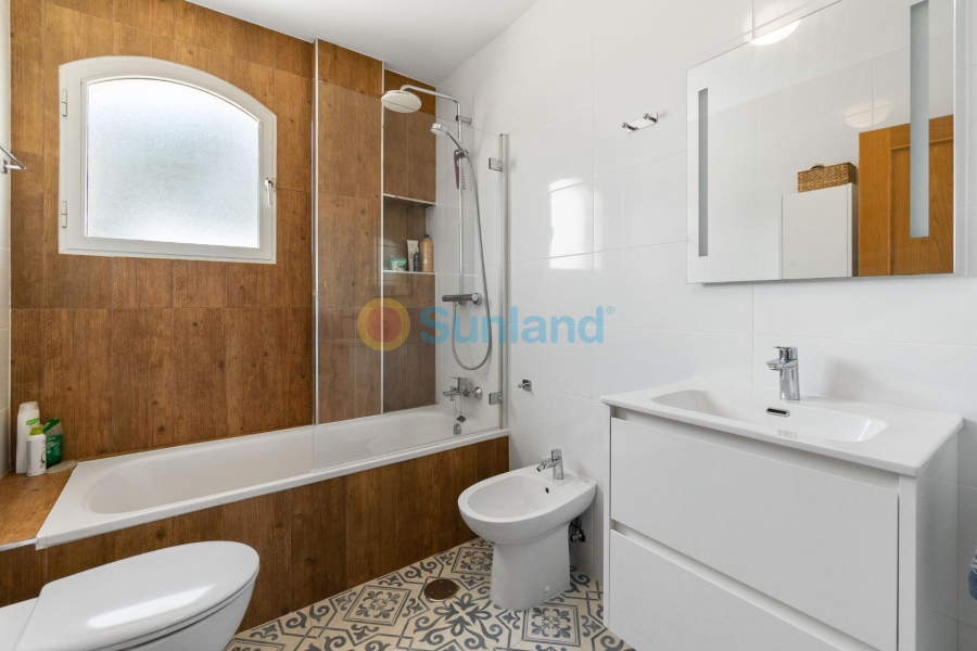 Resale - Terraced house - Orihuela Costa - Campoamor