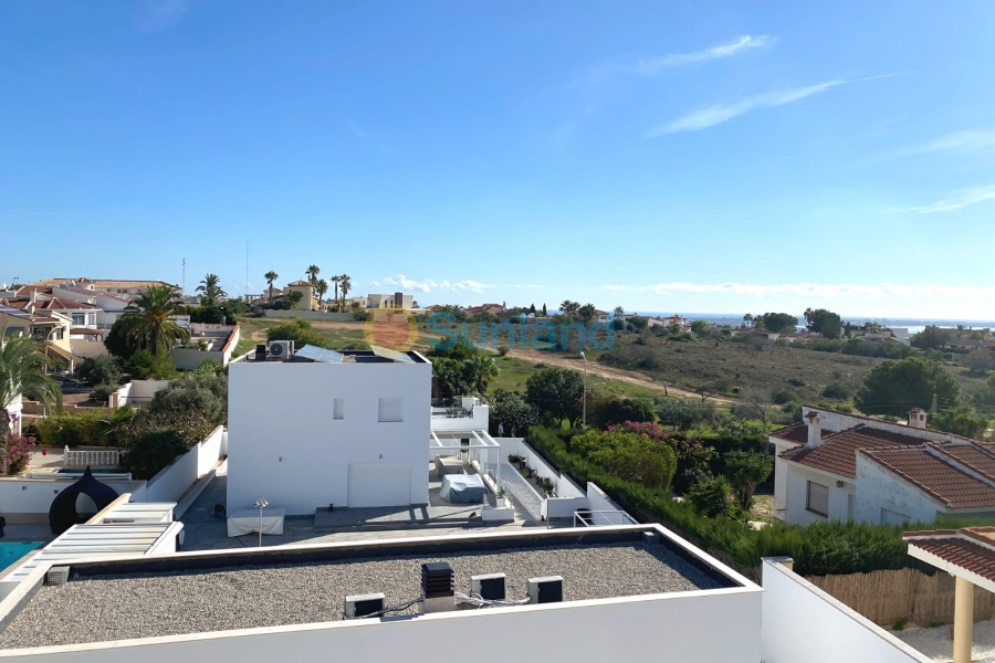 Brukte eiendommer - Detached Villa - Ciudad Quesada - Central Quesada