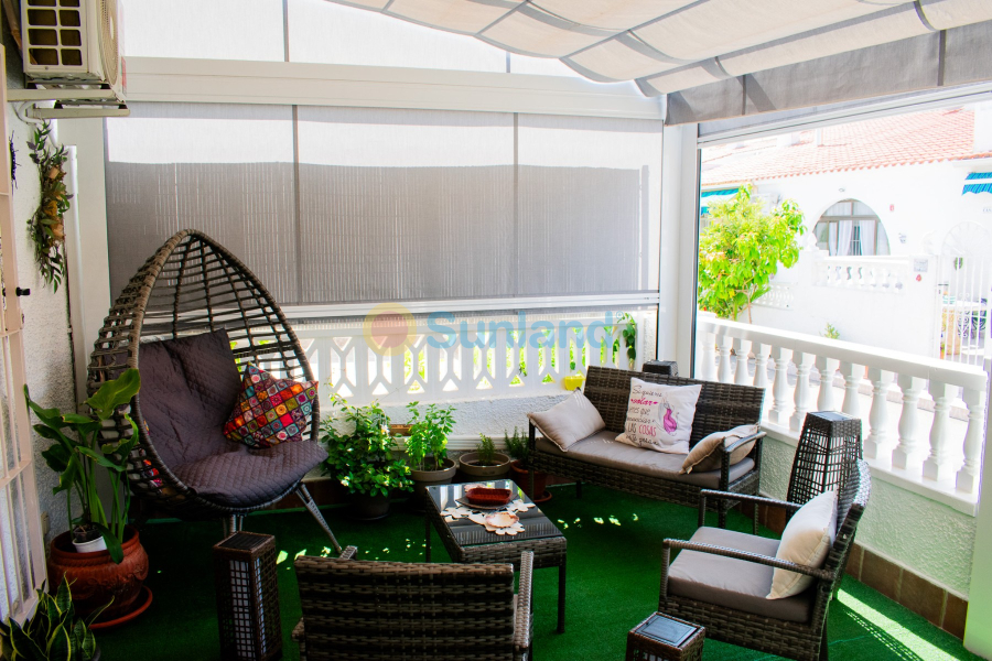 Resale - Townhouse - Torrevieja - 