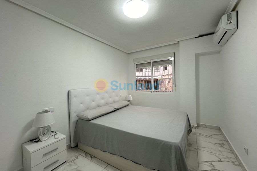 Resale - A - Torrevieja