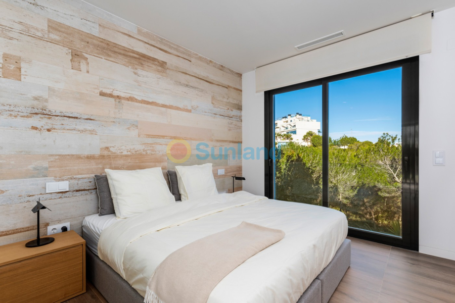 Resale - Villa - Las Colinas Golf Resort - Las Colinas golf