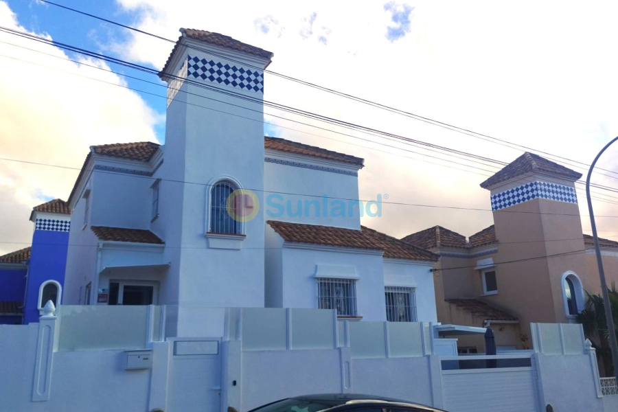 Använda fastigheter - V - San Miguel De Salinas - Las filipinas