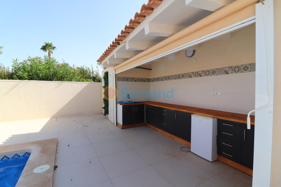 Resale - Villa - Formentera del Segura - Euroroda