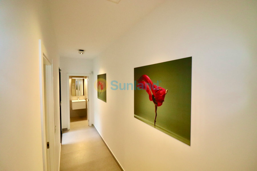 Resale - Apartment - Guardamar del Segura - 