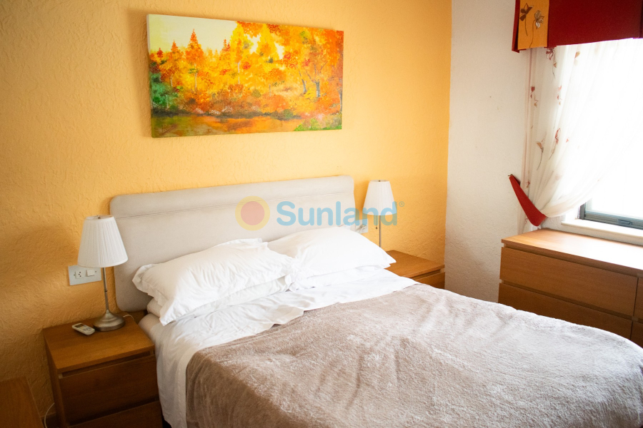 Använda fastigheter - Villa - Orihuela Costa - MUY CERCA DE LA PLAYA