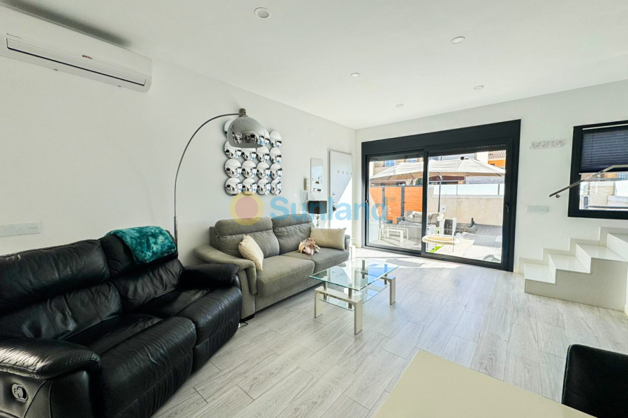 Resale - Townhouse - Orihuela costa - 