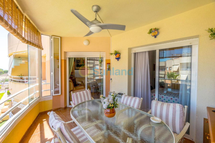 Verkauf - Apartment - Orihuela Costa - Campoamor