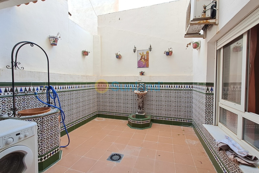 Segunda mano - A - Torrevieja