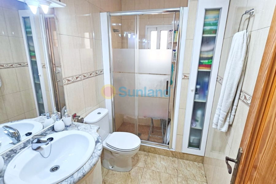Resale - Apartment - Los Alcázares - 