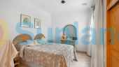 Använda fastigheter - Apartment - Flat - La Mata - Playa