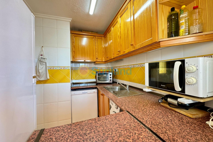 Resale - P - Torrevieja - Centro