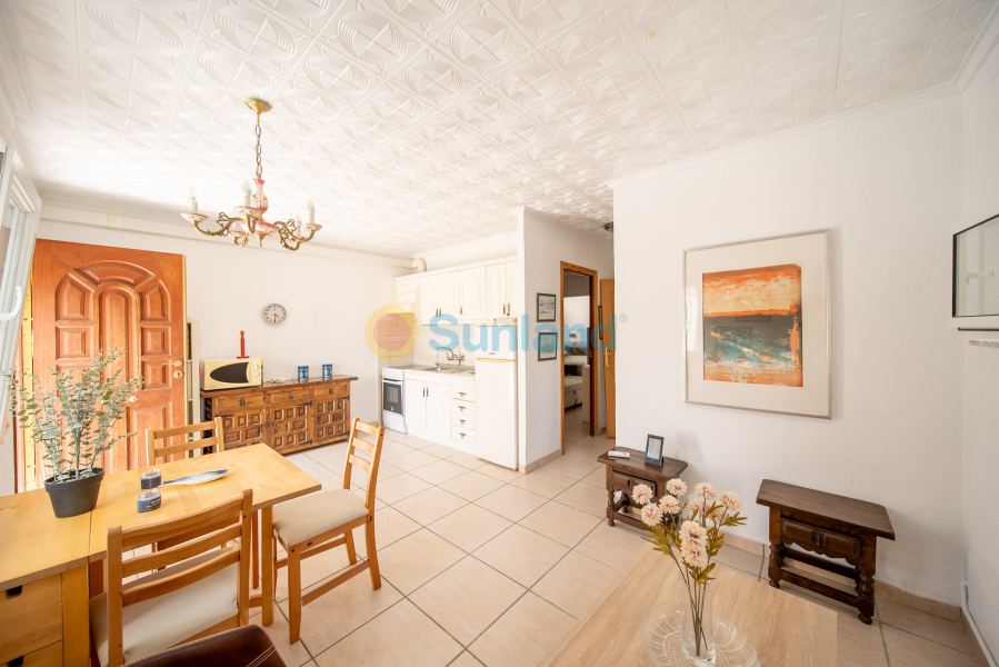 Resale - Villa - Guardamar del Segura - Pinomar