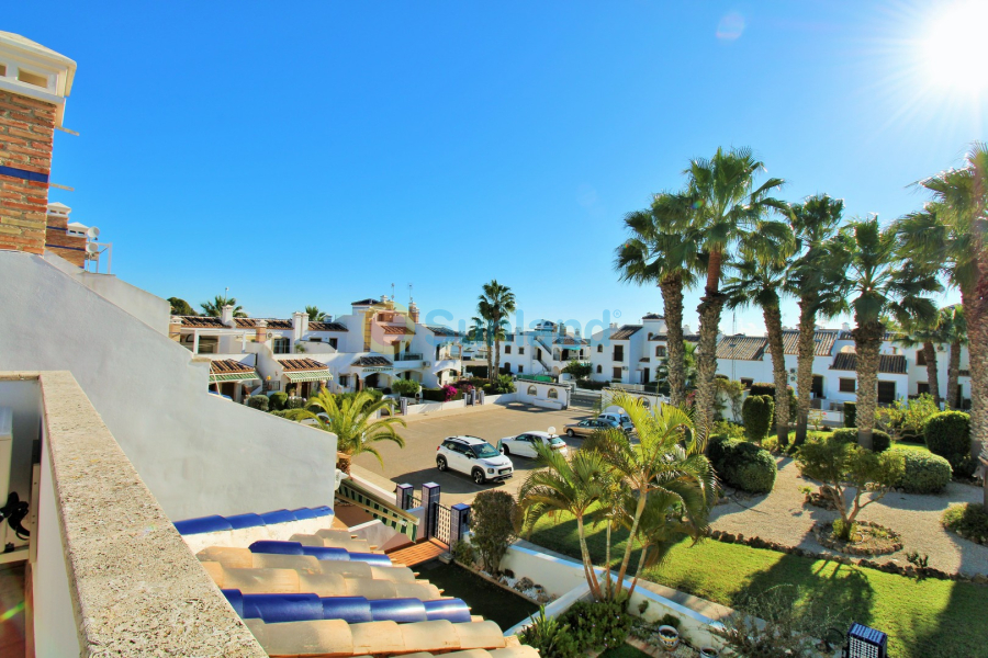 Resale - Townhouse - Villamartin - PAU 8