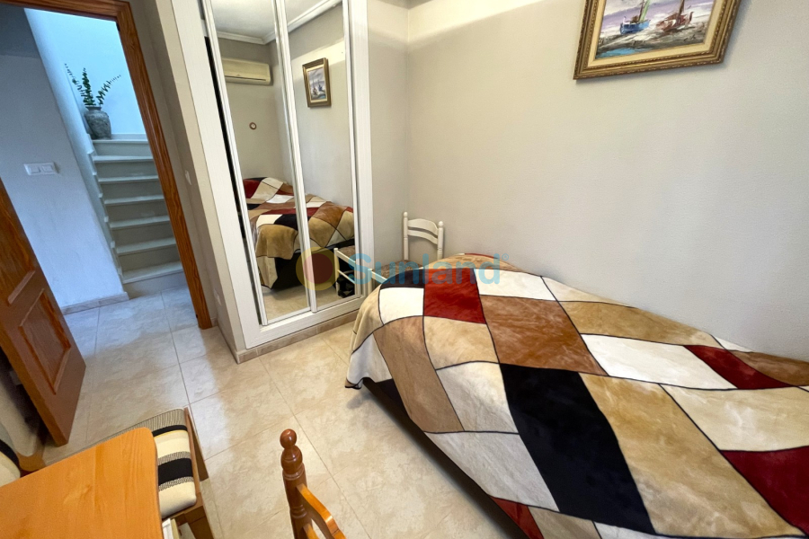 Resale - Villa - La Marina - 