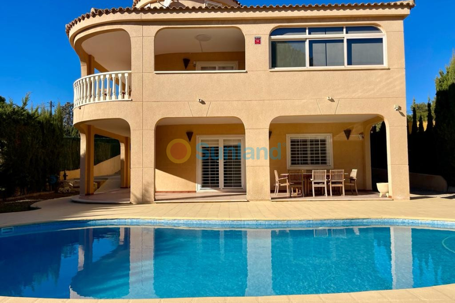 Använda fastigheter - Villa - Torrevieja - Los Balcones