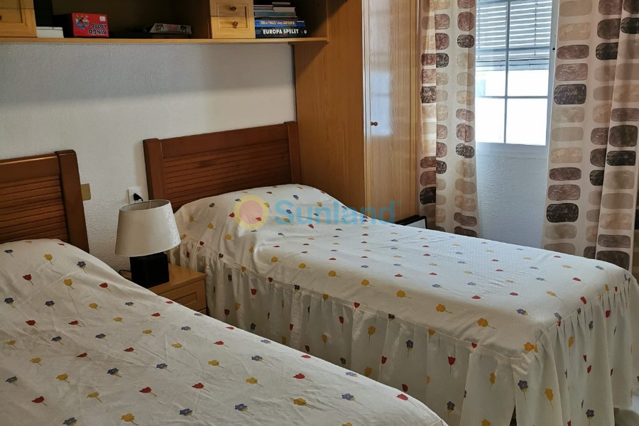 Resale - Apartment - Torrevieja