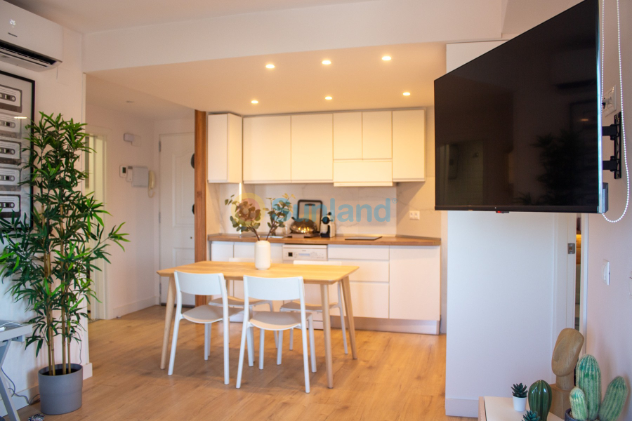 Resale - Apartment - Torrevieja - La Mata